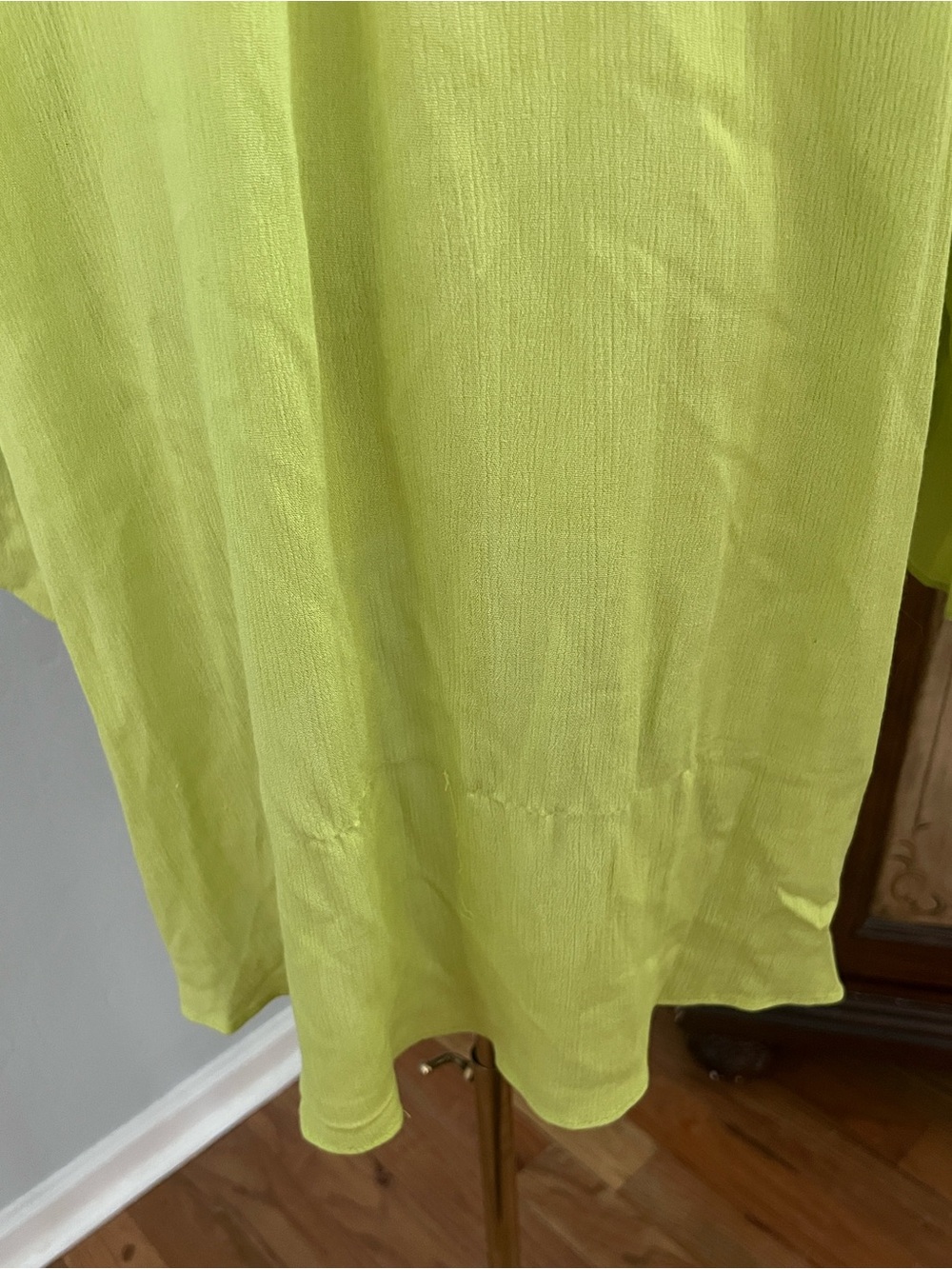 Calessa, Womens,Green V-Neck Embroidered Floral Blouse 3/4 Sleeve, Top, Size 2X - Picture 8 of 9
